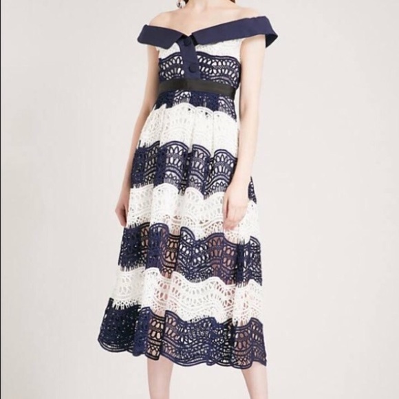 NWT Self Portrait Off Shoulder Wave Guipure Midi Dress *runs small*